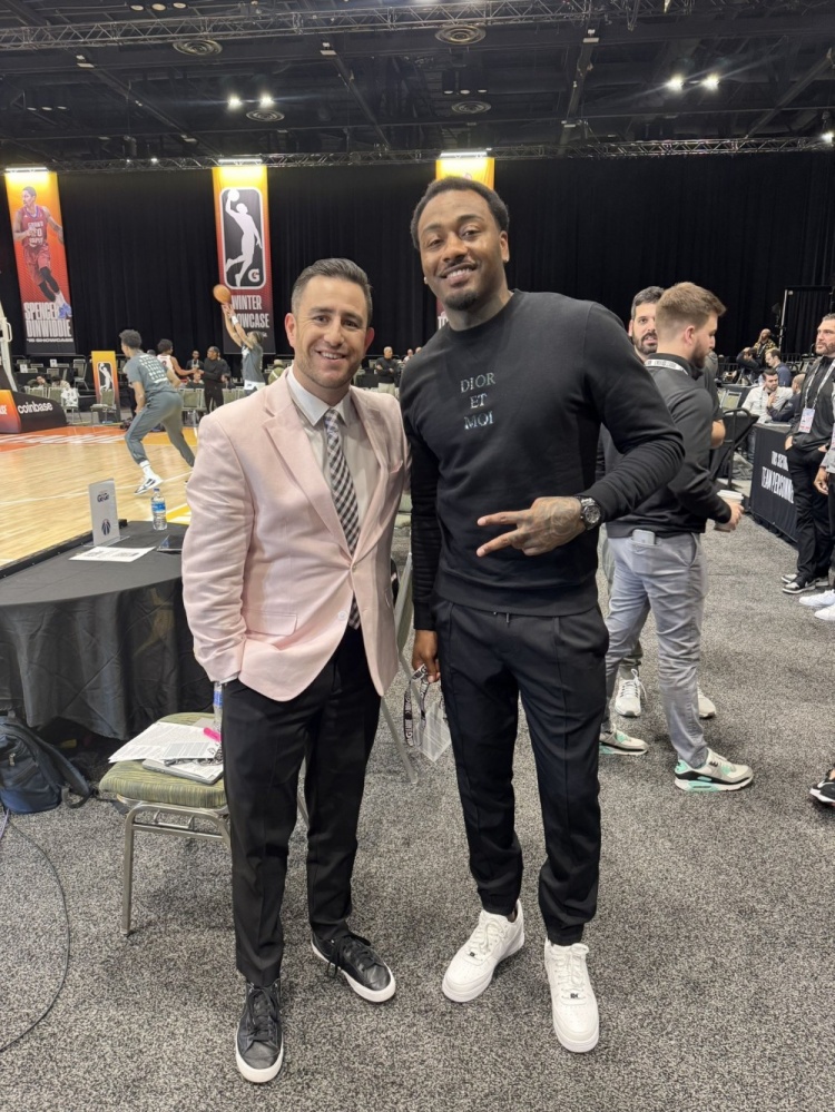 pg模拟器-苏群：沃尔和格里芬都退役挺早 好在已逐渐转行成媒体工作者